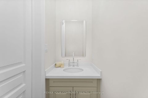 Photo 3 at 40 Crimson Forest Drive, Patterson, Vaughan