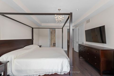 Photo 22 at 40 Crimson Forest Drive, Patterson, Vaughan