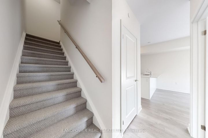 Photo 23 at 3305 - 60 Elizabeth Street S, Mill Pond, Richmond Hill