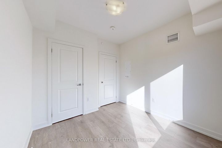 Photo 34 at 3305 - 60 Elizabeth Street S, Mill Pond, Richmond Hill