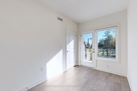 Photo 18 at 3305 - 60 Elizabeth Street S, Mill Pond, Richmond Hill