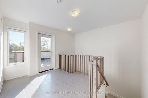 Photo 39 at 3305 - 60 Elizabeth Street S, Mill Pond, Richmond Hill