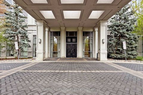 Photo 4 at 2021 - 25 Greenview Avenue, Newtonbrook West, Toronto
