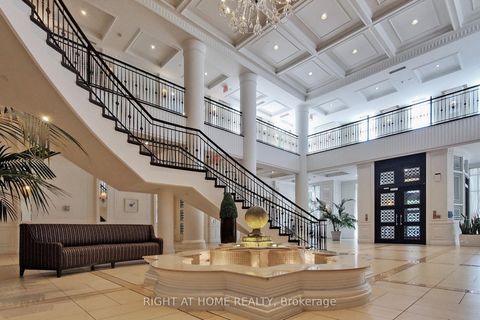 Photo 6 at 2021 - 25 Greenview Avenue, Newtonbrook West, Toronto