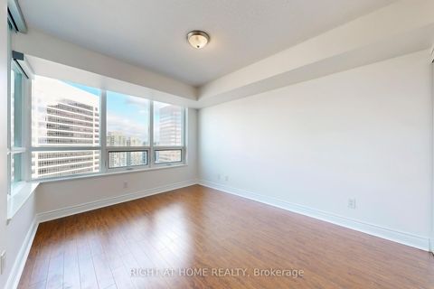 Photo 22 at 2021 - 25 Greenview Avenue, Newtonbrook West, Toronto