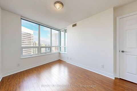 Photo 28 at 2021 - 25 Greenview Avenue, Newtonbrook West, Toronto