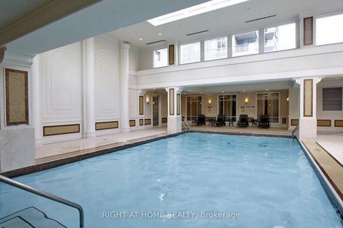 Photo 42 at 2021 - 25 Greenview Avenue, Newtonbrook West, Toronto