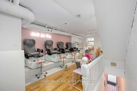 Photo 16 at 617 King Street W, Waterfront Communities C1, Toronto