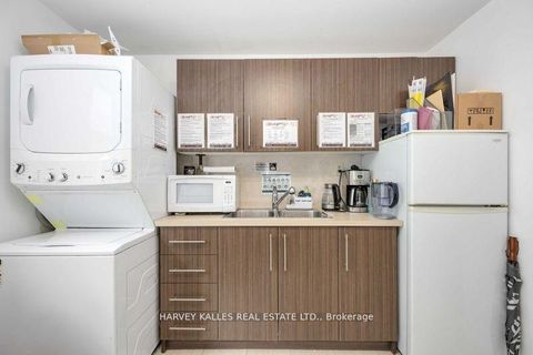 Photo 22 at 617 King Street W, Waterfront Communities C1, Toronto