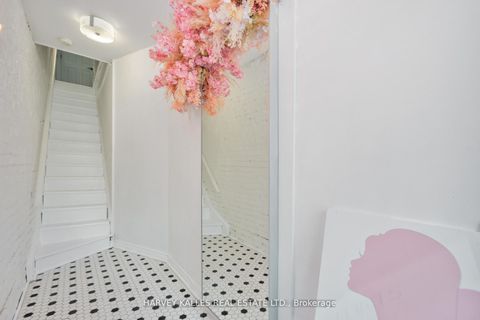 Photo 24 at 617 King Street W, Waterfront Communities C1, Toronto