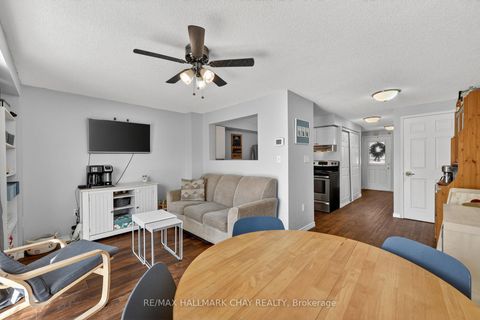 Photo 7 at 8 Lee Crescent, Holly, Barrie