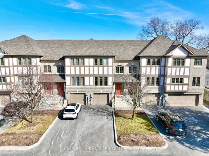 Photo 1 at 10 - 8909 Bathurst Street, South Richvale, Richmond Hill