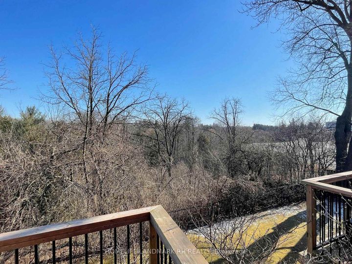 Photo 15 at 10 - 8909 Bathurst Street, South Richvale, Richmond Hill