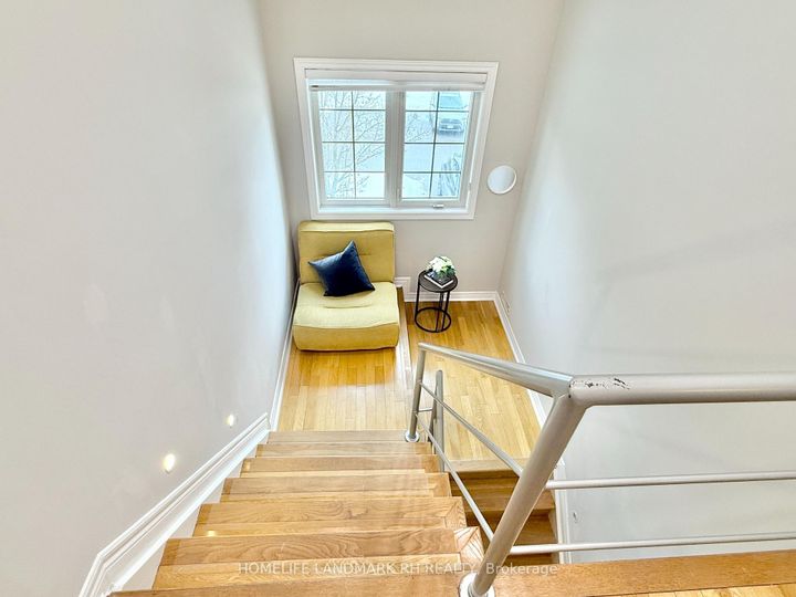 Photo 17 at 10 - 8909 Bathurst Street, South Richvale, Richmond Hill