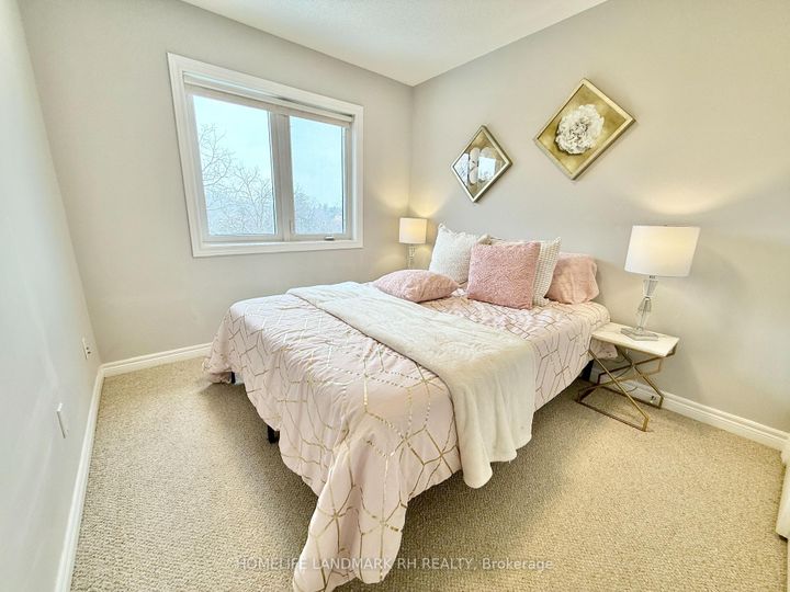 Photo 23 at 10 - 8909 Bathurst Street, South Richvale, Richmond Hill
