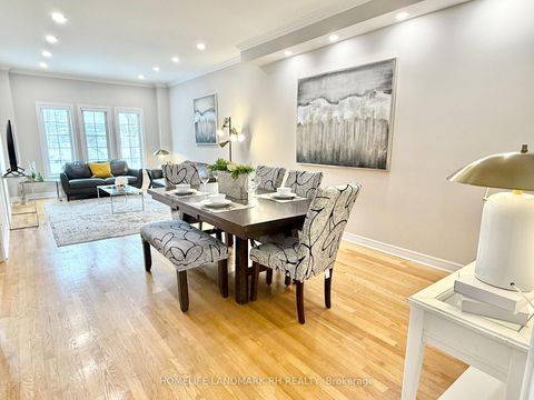 Photo 8 at 10 - 8909 Bathurst Street, South Richvale, Richmond Hill