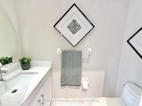 Photo 16 at 10 - 8909 Bathurst Street, South Richvale, Richmond Hill