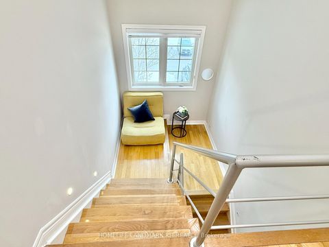 Photo 17 at 10 - 8909 Bathurst Street, South Richvale, Richmond Hill