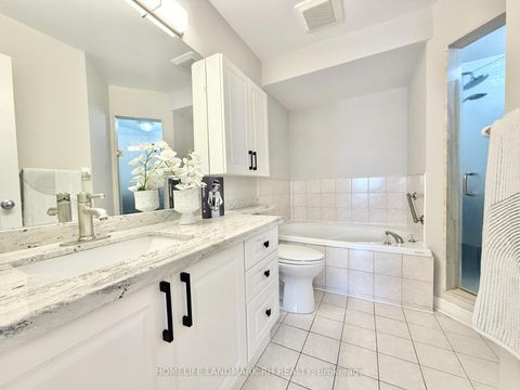 Photo 20 at 10 - 8909 Bathurst Street, South Richvale, Richmond Hill