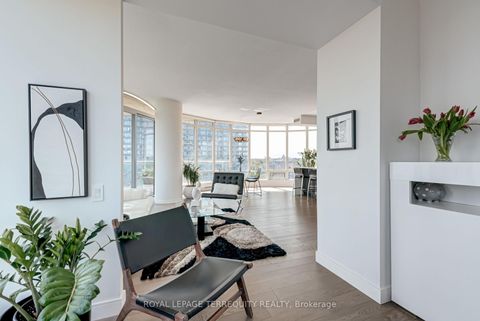 Photo 16 at 1210 - 15 Windermere Avenue, Swansea, Toronto