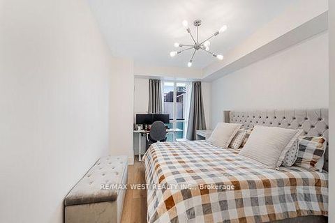 Photo 25 at 1122 - 70 Roehampton Avenue, Mount Pleasant West, Toronto