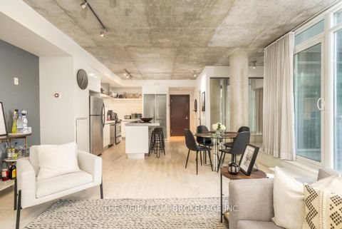 Photo 5 at 718 - 75 Portland Street, Waterfront Communities C1, Toronto