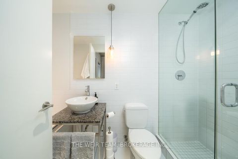 Photo 12 at 718 - 75 Portland Street, Waterfront Communities C1, Toronto