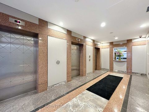 Photo 5 at 712 - 109 Front Street E, Waterfront Communities C8, Toronto