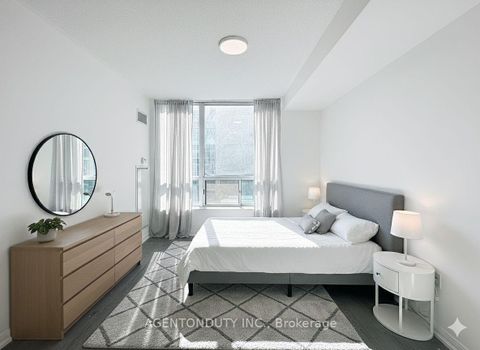 Photo 7 at 712 - 109 Front Street E, Waterfront Communities C8, Toronto