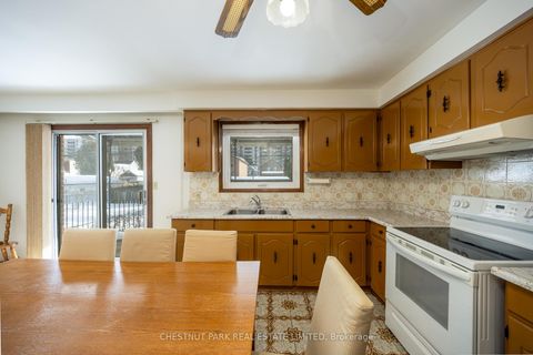Photo 6 at 49 Woodville Avenue, Broadview North, Toronto