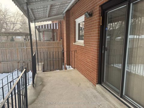 Photo 7 at 49 Woodville Avenue, Broadview North, Toronto