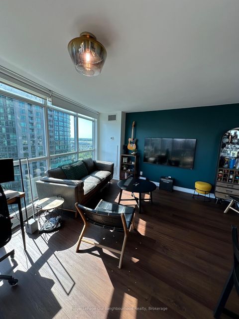 Photo 5 at 1503 - 219 Fort York Boulevard, Niagara, Toronto