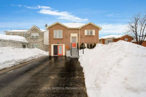 Photo 14 at 48 Ward Drive, Painswick North, Barrie