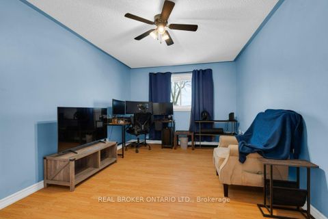 Photo 25 at 48 Ward Drive, Painswick North, Barrie