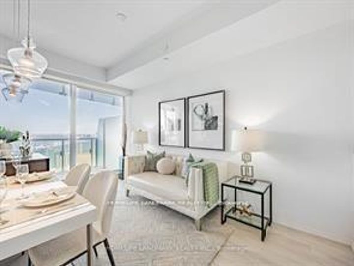 Photo 13 at 4211 - 197 Yonge Street, Yonge Corridor, Toronto