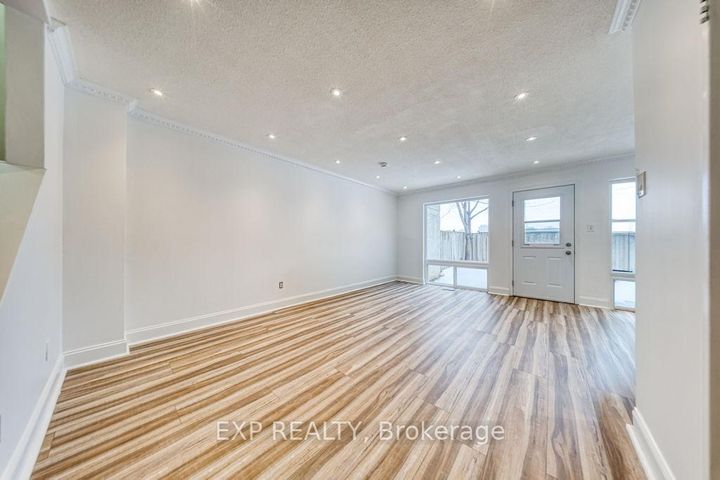 Photo 4 at 16 - 33 Four Winds Drive, York University Heights, Toronto