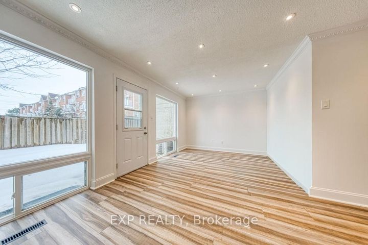 Photo 6 at 16 - 33 Four Winds Drive, York University Heights, Toronto