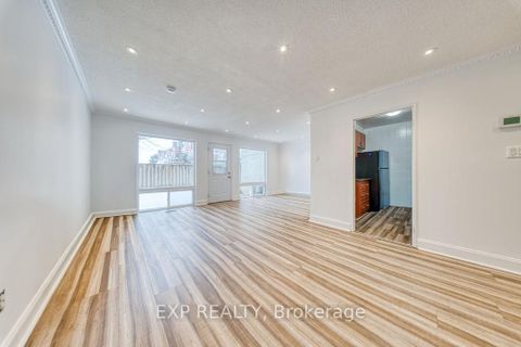 Photo 5 at 16 - 33 Four Winds Drive, York University Heights, Toronto