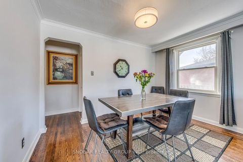 Photo 6 at 25 Allonsius Drive, Etobicoke West Mall, Toronto