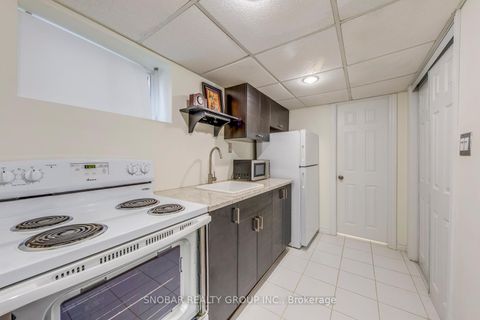 Photo 17 at 25 Allonsius Drive, Etobicoke West Mall, Toronto