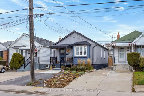 Photo 33 at 47 Ronald Avenue, Belgravia, Toronto
