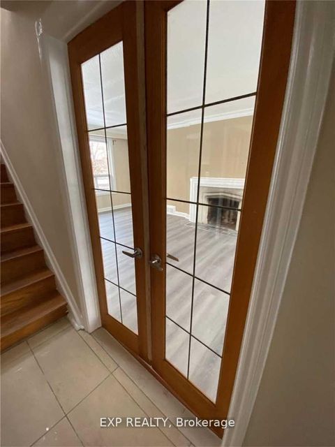 Photo 1 at 204 York Mills Road, Windfields, Toronto