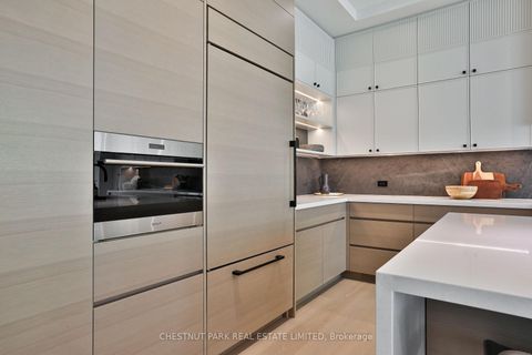 Photo 9 at 2 Marchwood Drive, Westgate, Toronto