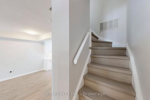 Photo 6 at Th8 - 31 Brunel Court, Waterfront Communities C1, Toronto