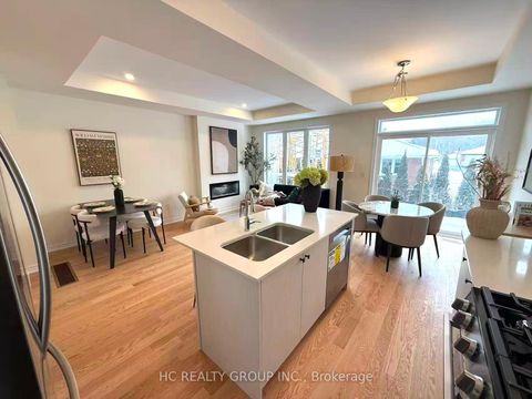 Photo 6 at 7 - 66 Main Street, Schomberg, King