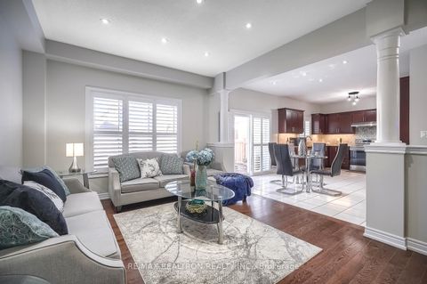 Photo 18 at 50 Henry Smith Avenue, Bowmanville, Clarington