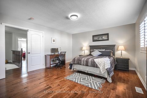 Photo 24 at 50 Henry Smith Avenue, Bowmanville, Clarington