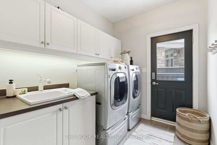 Photo 19 at 199 Samac Court, Samac, Oshawa