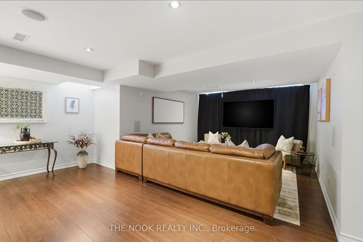 Photo 40 at 199 Samac Court, Samac, Oshawa