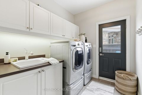 Photo 19 at 199 Samac Court, Samac, Oshawa